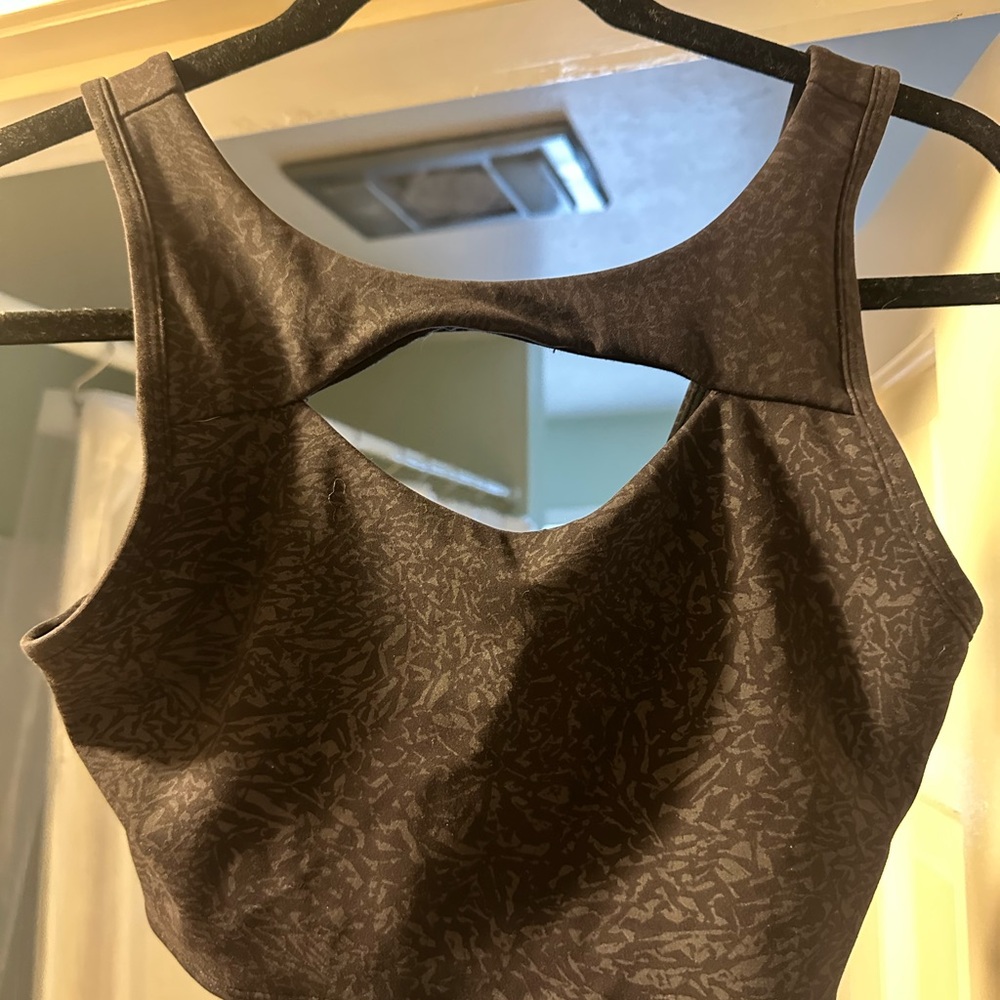 lululemon athletica patterned crop top/sports bra